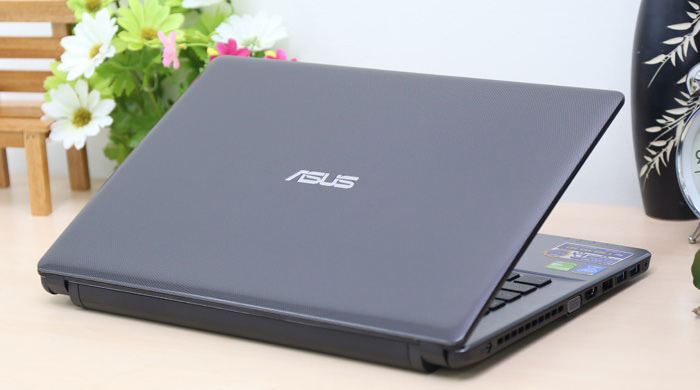 Asus X450CA là mẫu laptop giá rẻ 2014 dưới 10 triệu đồng với cấu hình cao.