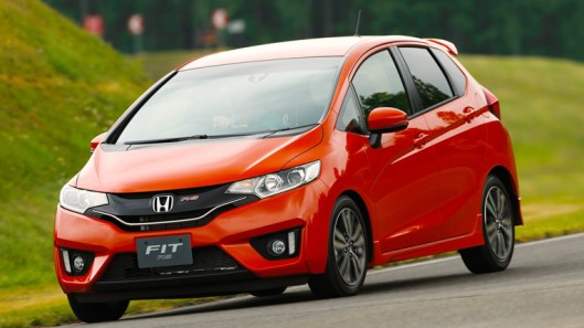 Honda Fit - Mẫu xe oto cũ giá dưới 300 triệu còn đáng giá hơn xe oto mới