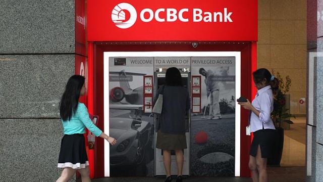 Ngân hàng OCBC triển khai dịch vụ chuyển tiền trên Facebook