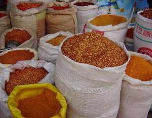 Công ty Anhing tiến hành thu hồi ớt bột gây ngộ độc thực phẩm