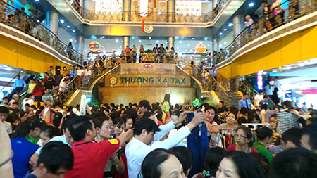 Thương xá Tax – trung tâm thương mại sầm uất, lâu đời nhất Việt Nam sắp bị phá bỏ