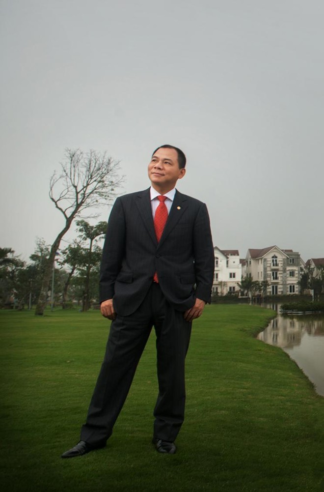 Chủ tịch tập đoàn Vingroup Phạm Nhật Vượng là tỷ phú đô la đầu tiên của Việt Nam