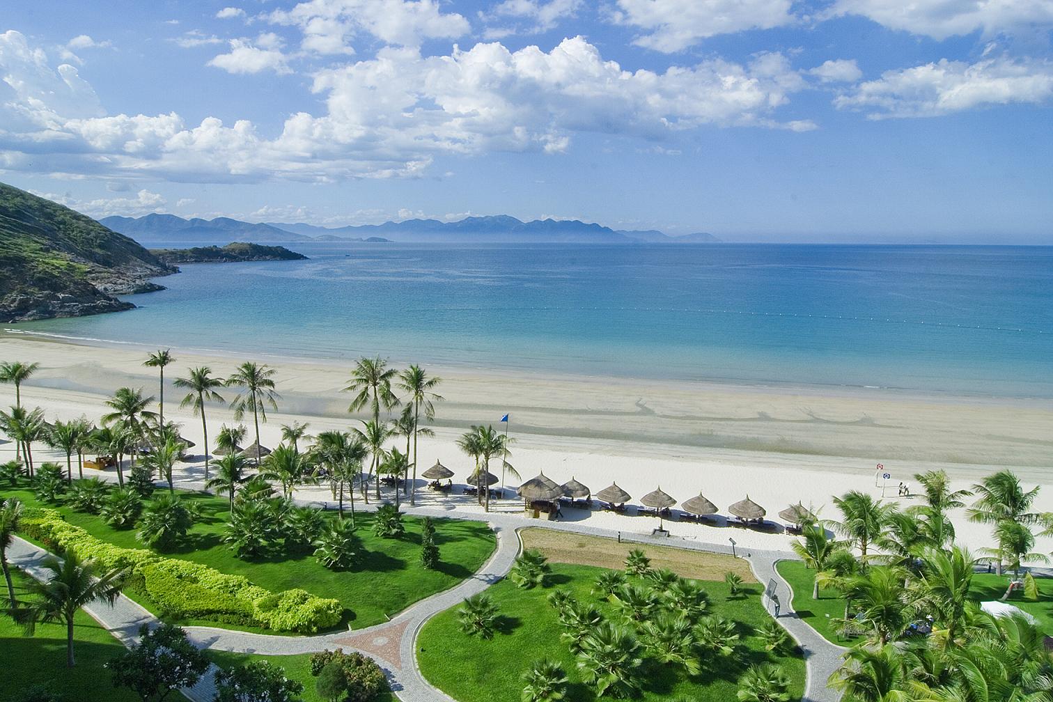 Nha Trang được công nhận là địa điểm du lịch biển hàng đầu của Việt Nam 