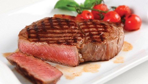 Nguy cơ mắc bệnh ung thư tăng lên nhanh chóng nếu ăn nhiều thịt đỏ Nguy cơ mắc bệnh ung thư tăng lên nhanh chóng nếu ăn nhiều thịt đỏ