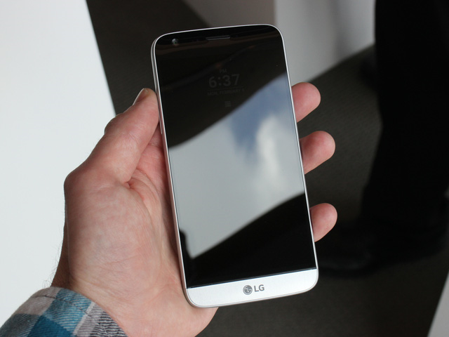 Mẫu điện thoại LG G5 được giới chuyên môn đánh giá cao