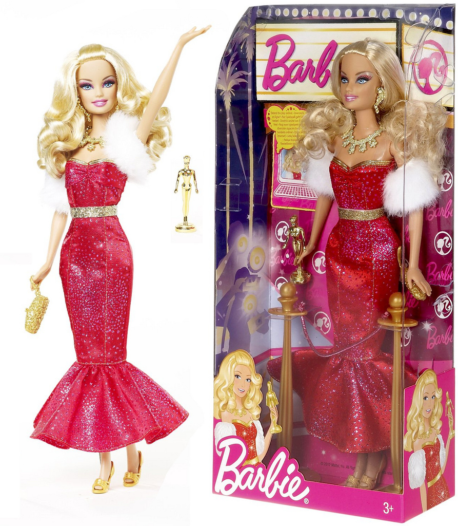 Búp bê Barbie là một món đồ chơi trẻ em nổi tiếng khắp thế giới