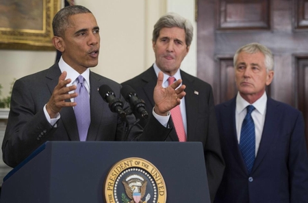 Tổng thống Mỹ Obama và 2 người phụ tá Ngoại trưởng Kerry và Bộ trưởng Quốc phòng Chuck Hagel trong buổi trả lời trước Quốc hội