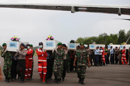 Những thi thể nạn nhân được nhận dạng trong thảm kịch QZ8501