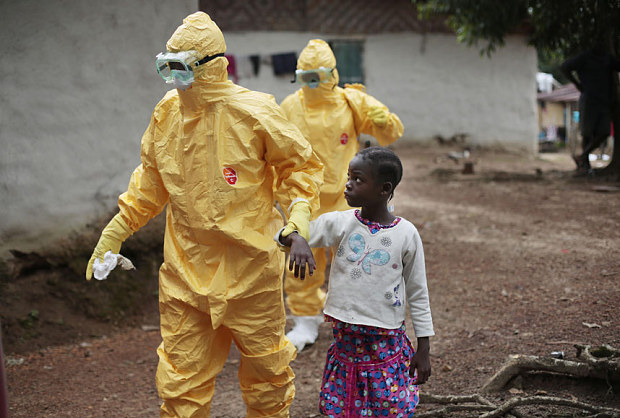 Dịch ebola sẽ vẫn tiếp diễn là một trong những dự đoán năm 2015 của các chuyên gia