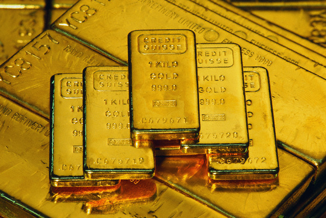 Đô la Mỹ tiếp tục giảm, tạo điều kiện cho giá vàng lên cao