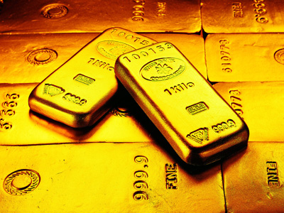 Giá vàng thế giới tiếp tục chịu áp lực từ sức mạnh đồng đô la