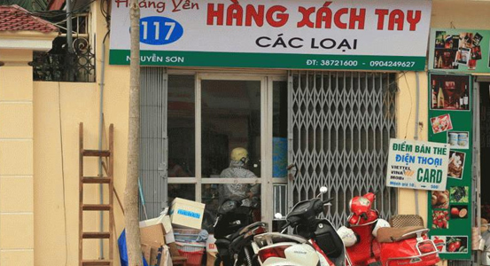 Các cửa hàng xách tay tràn lan trên phố Nguyễn Sơn