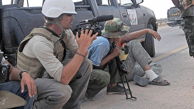 Nhà báo James Foley bị cắt đầu báo hiệu việc sói đã đến thềm Nhà Trắng