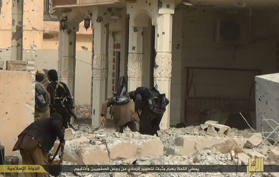 Chiến binh IS chỉ còn cách tòa nhà chính quyền thành phố Ramadi vài chục mét