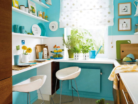 Làm mới phòng bếp bằng sự kết hợp tông mù xanh lam, trắng mang lại cảm giác dễ chịu