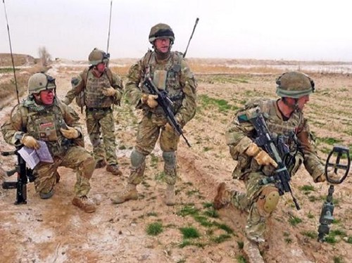 Binh lính Anh triển khai tại Iraq chống khủng bố IS