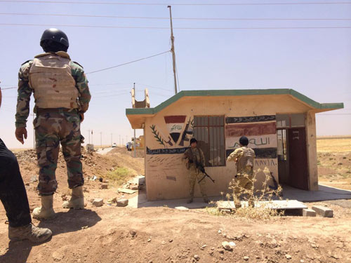Chốt kiểm soát của biên phòng Iraq trên biên giới với Syria