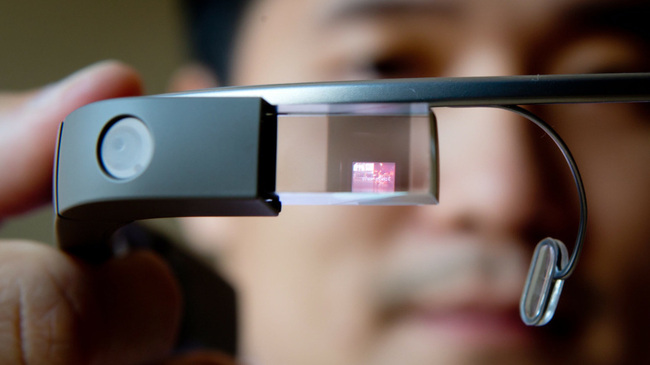 Kính Google Glass có thể gây ra điểm mù trong tầm nhìn của người sử dụng