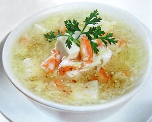 Súp tôm cua vừa ngon vừa hấp dẫn là món súp mùa đông nhiều người yêu thích