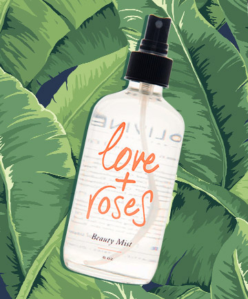 Xịt khoáng Olivine Love + Roses Beauty Mist là loại mỹ phẩm tự nhiên được nhiều người tin dùng