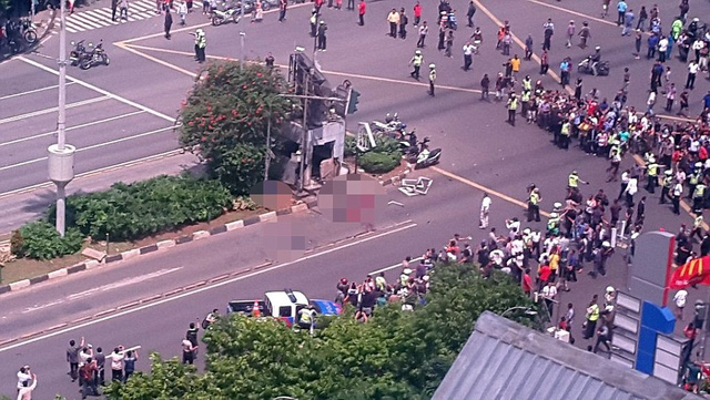 Ít nhất 7 người thiệt mạng trong hàng loạt vụ nổ bom ở Indonesia