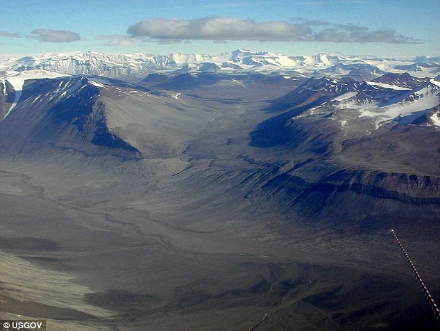 Những hiện tượng xảy ra tại Hoang mạc McMurdo Dry Valleys góp phần chứng minh giả thuyết nước trên Sao Hỏa đã từng tồn tại