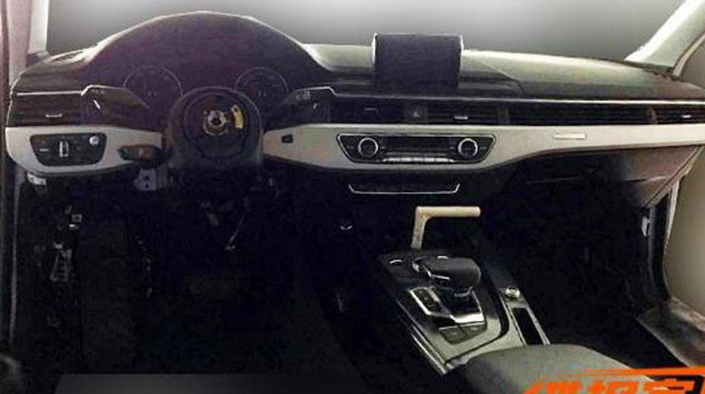 Nội thất của Audi A4 được thiết kế theo cùng xu hướng với Q7 mẫu mới nhất