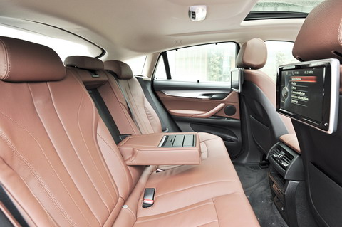 Ô tô BMW X6 2015 được trang bị màu nội thất đặc biệt
