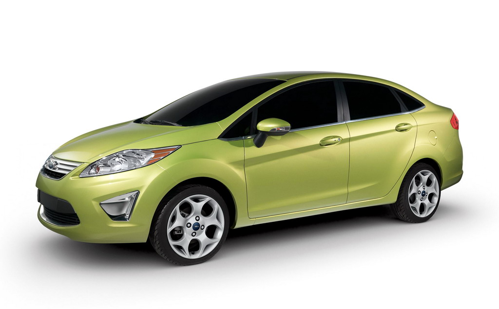 Ford Fiesta Sedan vận hành cảm giác lái thể thao, tính năng tiện nghi và an toàn trang bị tốt
