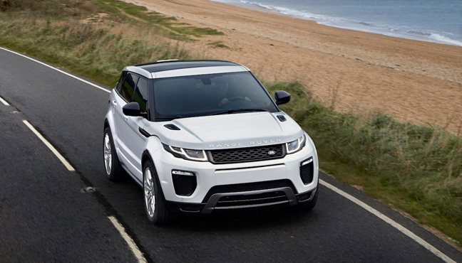 Thay đổi lớn nhất của ô tô Range Rover Evoque mới nằm ở bộ đèn pha hoàn toàn sử dụng công nghệ LED 