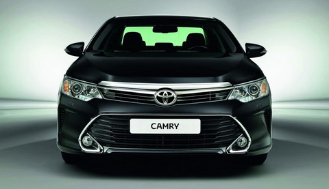Toyota Camry là mẫu ô tô mới nhất lột xác theo phong cách thiết kế thể thao, trẻ trung