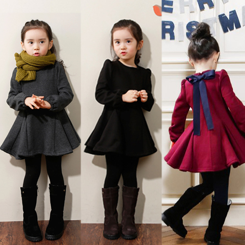 Váy là món đồ không thể thiếu trong tủ quần áo mùa đông 2014 của bé gái