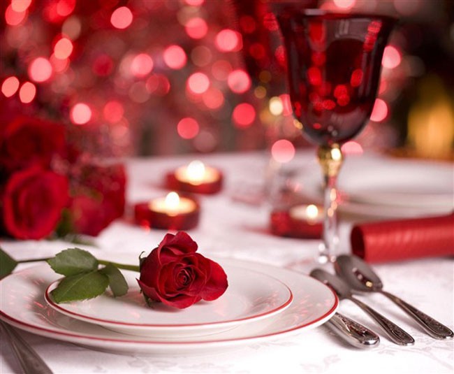 Bữa tối nhẹ nhàng du dương tiếng nhạc là quà tặng Valentine cho những cô nàng thích sự lãng mạn