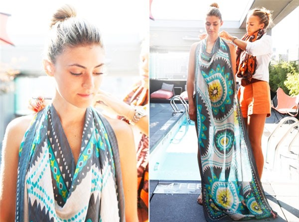 Biến tấu sarong thành váy duyên dáng cho cô nàng đi biển