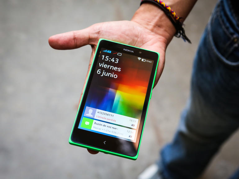 Trải nghiệm đỉnh cao với màn hình 5 inch cỡ lớn trên smartphone giá rẻ Nokia XL