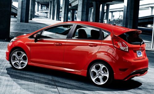 Ford Fiesta trang bị động cơ EcoBoost 1.0L cho khả năng tiết kiệm nhiên liệu đầy ấn tượng