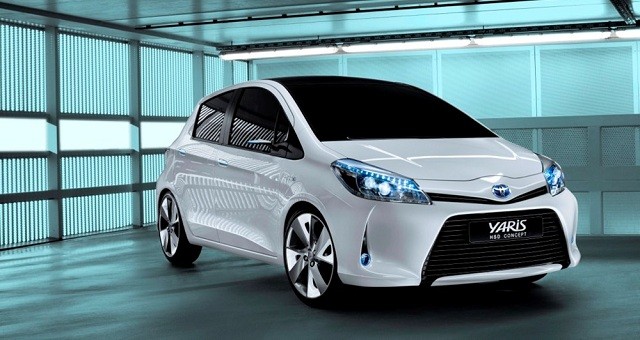 Toyota Yaris 2015 có diện mạo thể thao và năng động 