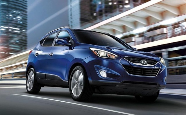 Thiết kế của Hyundai Tucson 2015 nhấn mạnh vào sự rắn chắc