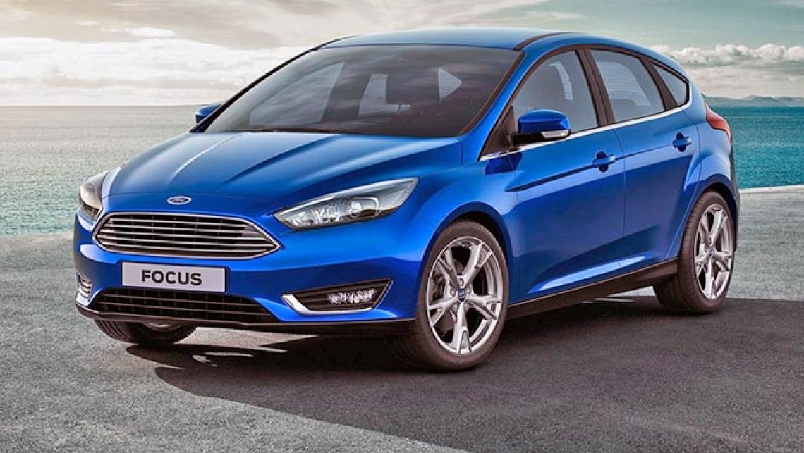 Thiết kế của Ford Focus 2015 thay đổi đáng chú ý là ở mũi xe là lưới tản nhiệt 5 thanh ngang 