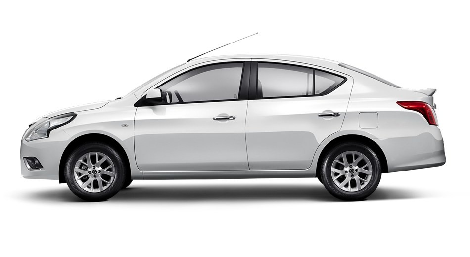 Theo hãng Nissan, Versa 2015 tiếp tục là mẫu xe mới rẻ nhất tại thị trường Mỹ.