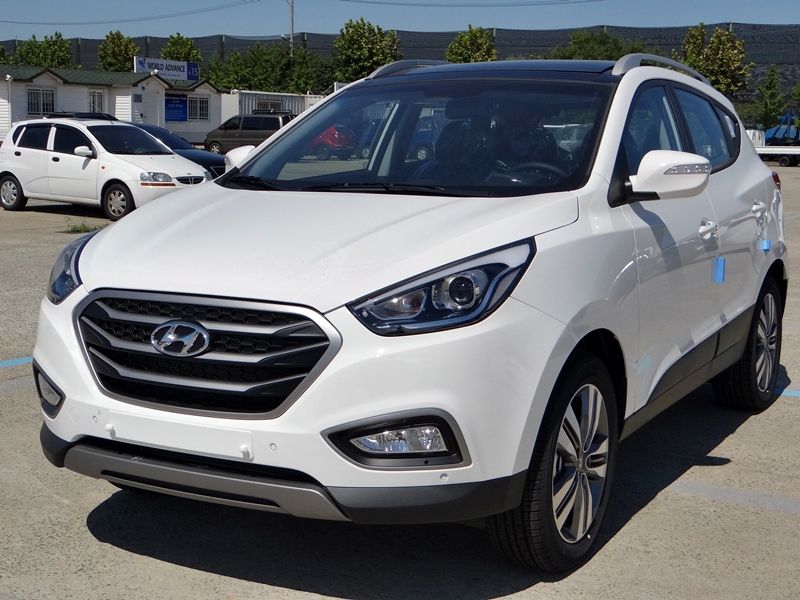 Hyundai Tucson phiên bản 2014 khoác lên mình kiểu dáng ngoại thất nổi bật giữa đám đông