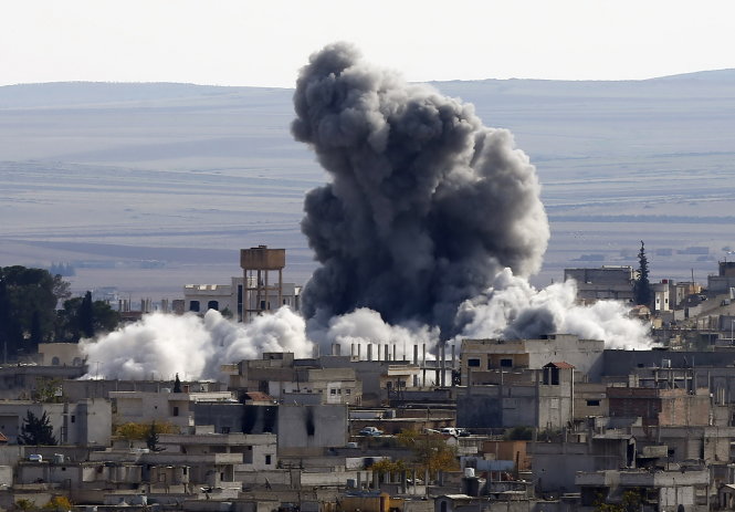 Khói lửa vẫn liên tiếp bùng lên ở thị trấn Kobani