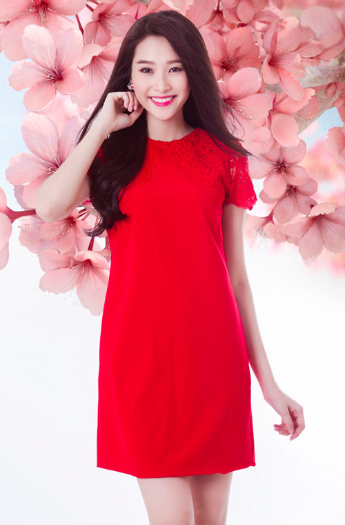 Thời trang Tết 2015 của bạn gái sẽ thật sự nổi bật với đầm màu đỏ tươi