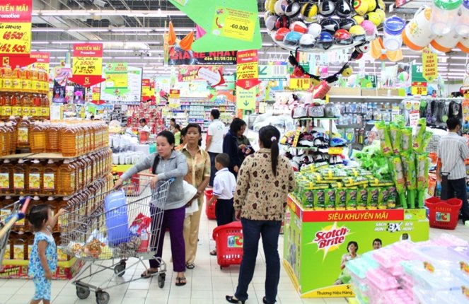 Việc đổ bộ tràn lan các thương hiệu nước ngoài sẽ làm thay đổi tâm lý tiêu dùng của người Việt