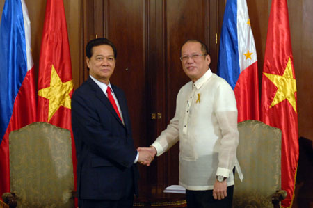 Philippines, Việt Nam kiên quyết bảo vệ chủ quyền Biển Đông