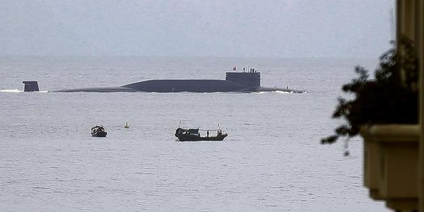 Tình hình Biển Đông ngày 3/11: Tàu ngầm Trung Quốc nổi lên ở khu resort Hải Nam
