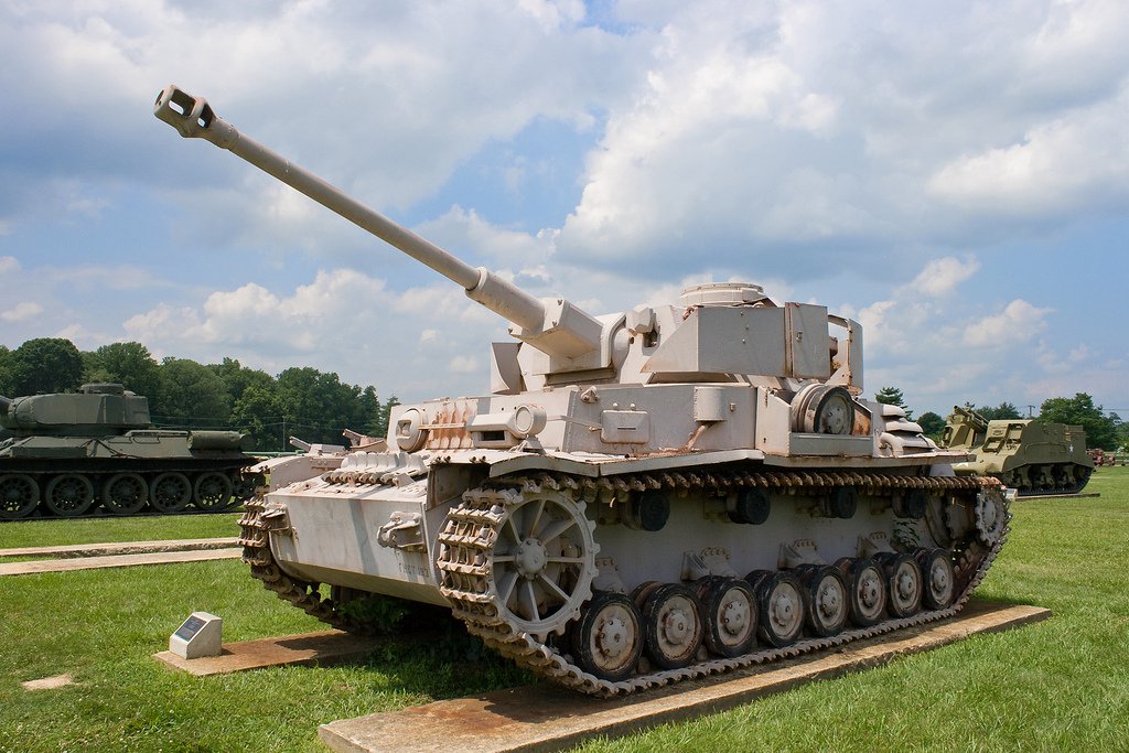Chiếc xe tăng cổ Panzer IV trị giá 2.5 triệu gây cho tỷ phú Microsoft Paul Allen không ít rắc rối