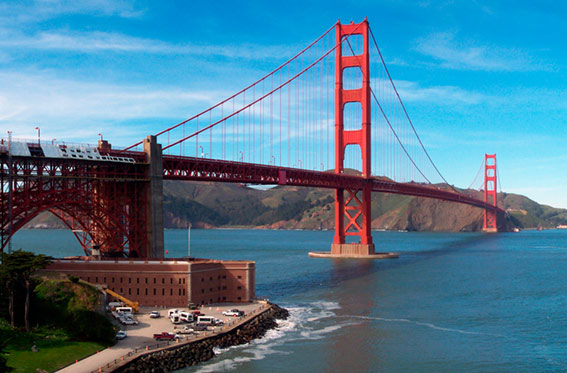 Xác tàu đắm được phát hiện gần cầu Golden Gate, vịnh San Francisco