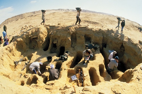 Các nhà khảo cổ vẫn tiếp tục khai quật khu nghĩa trang chôn hơn 1 triệu xác ướp Ai Cập
