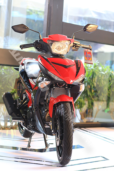 Mẫu xe máy mới Yamaha Exciter 150 2015 có thiết kế cứng cáp và đậm chất thể thao hơn